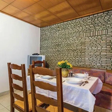 Апартаменты In Mit Terrasse, Garten Und Grill *